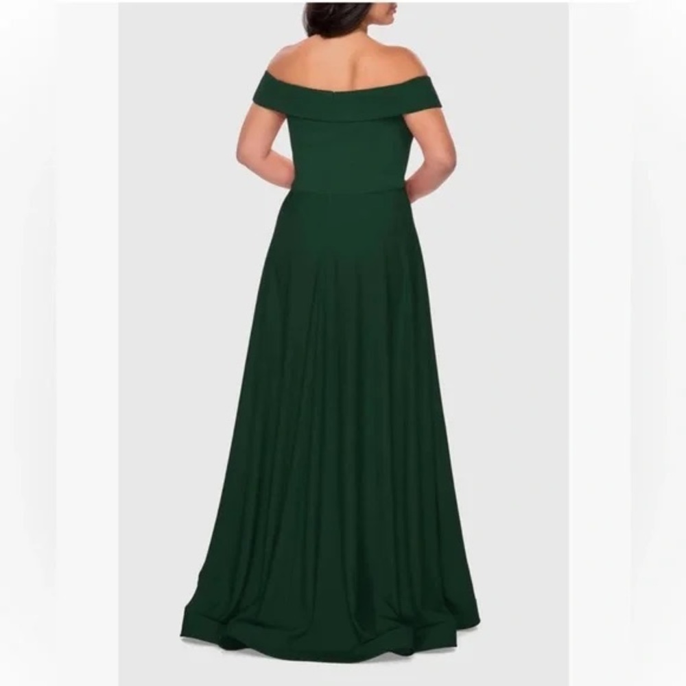 La Femme Curve Red Off The Shoulder Long Dress - Picture 4 of 15